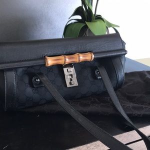 Gucci shoulder bag